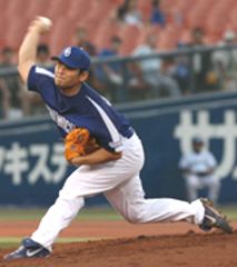 12勝目を挙げた川上憲伸=横浜