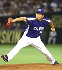 8回を無失点で勝ち投手になった山本昌=東京ドーム
